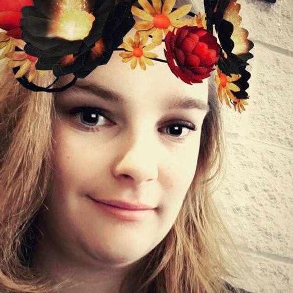 Meet your Posher, Andrea - Picture 1 of 1